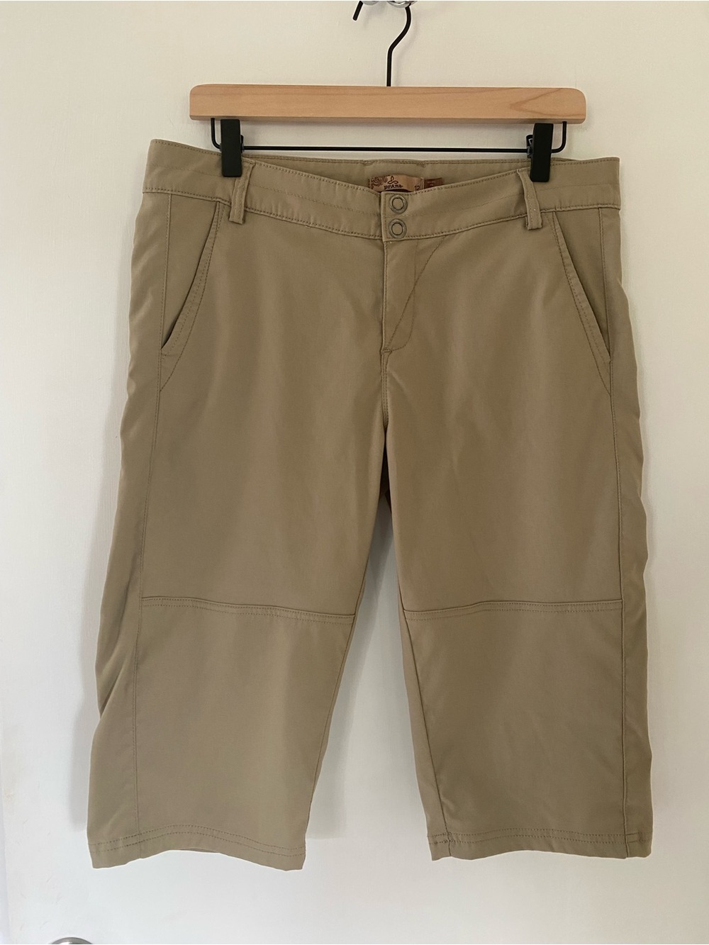 Prana Women’s Tan Hiking Shorts Knee Length Bermuda Shorts Size 12